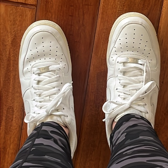 Nike Air Force 1 Women's Athletic Shoe Tennis Shoe Size 10 - Picture 9 of 12